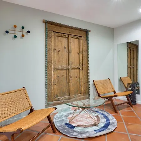 Urban Flat 161 - Sublime Luxury Flat In