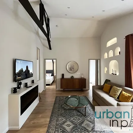 Apartment Urban Flat 161 - Sublime Luxury Flat In *