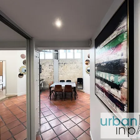 Apartment Urban Flat 161 - Sublime Luxury Flat In *